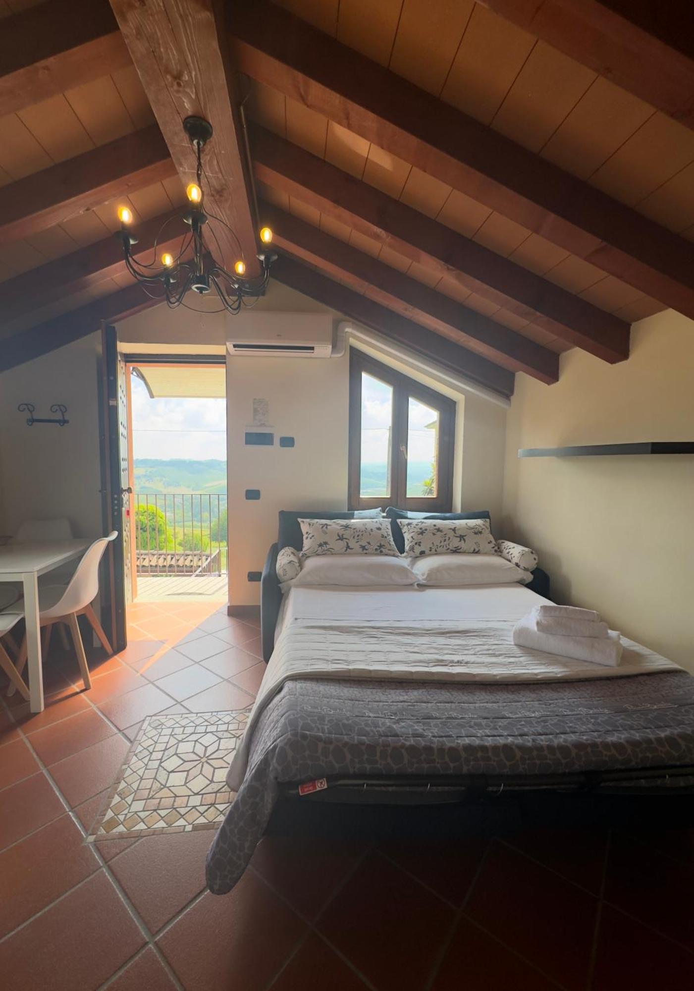 Locanda Osteria La Milonga Agliano Terme Kültér fotó